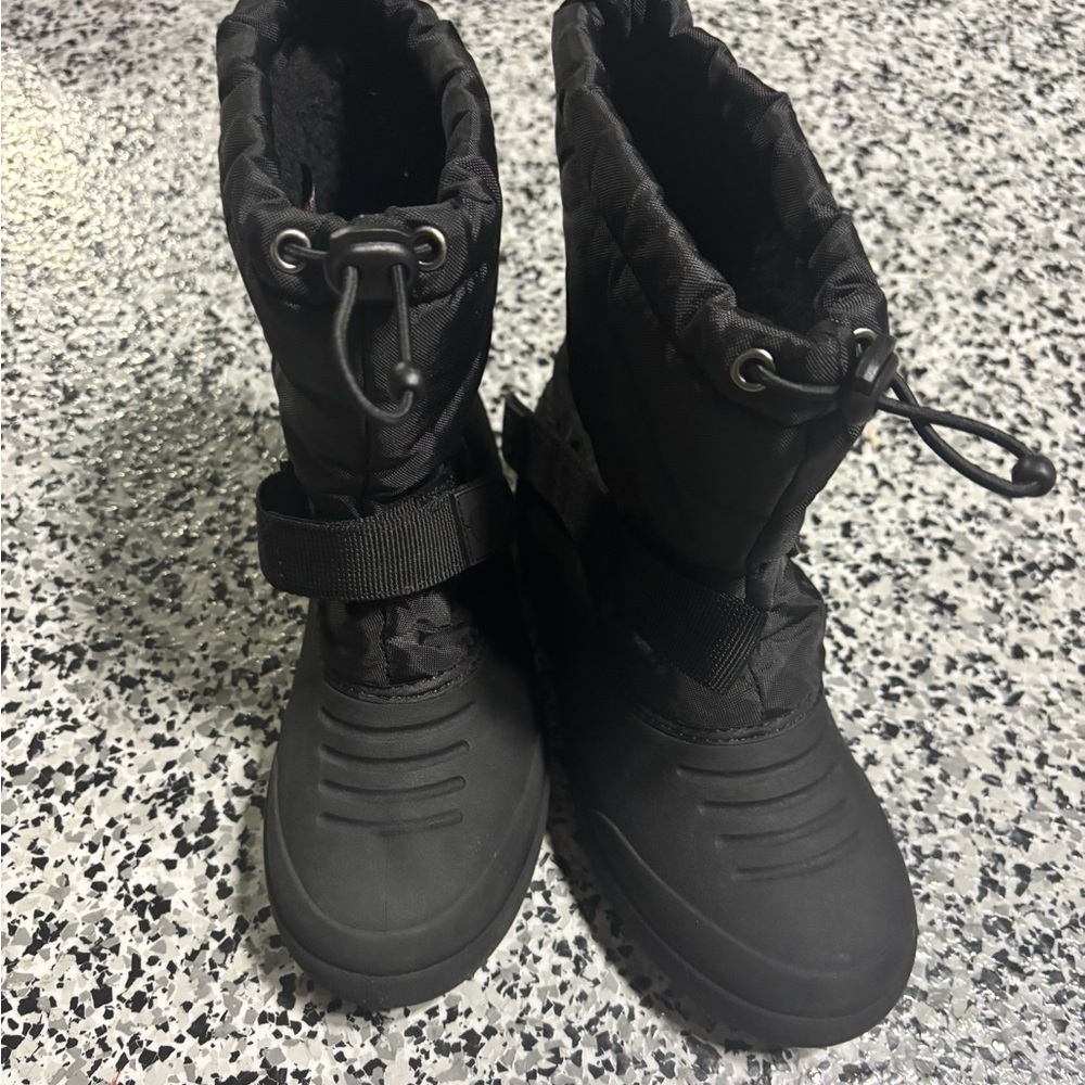Black Winter Snow Boots